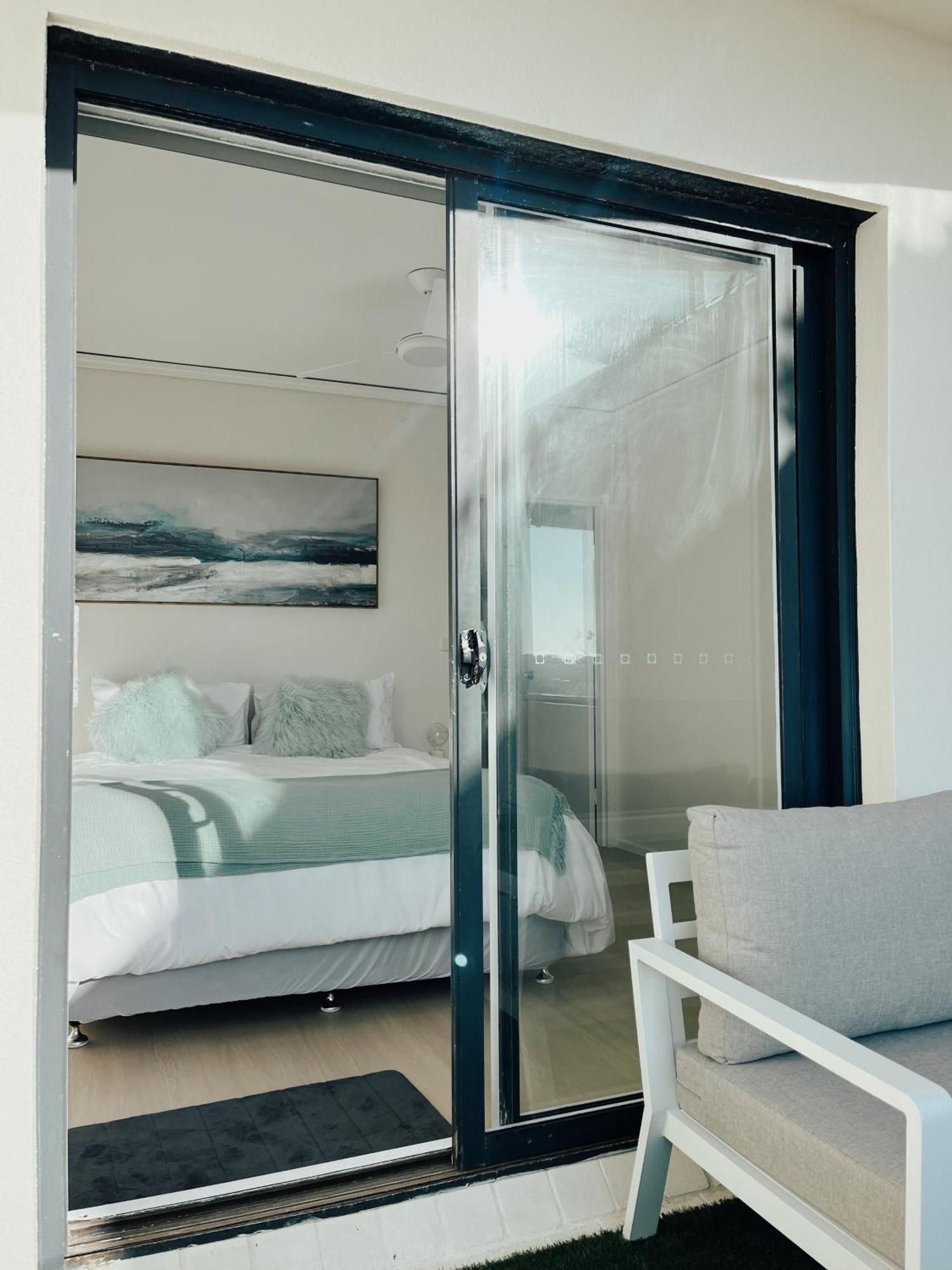 Bondi Beach Waves 2 Beachfront Apartment Sydney Exterior photo